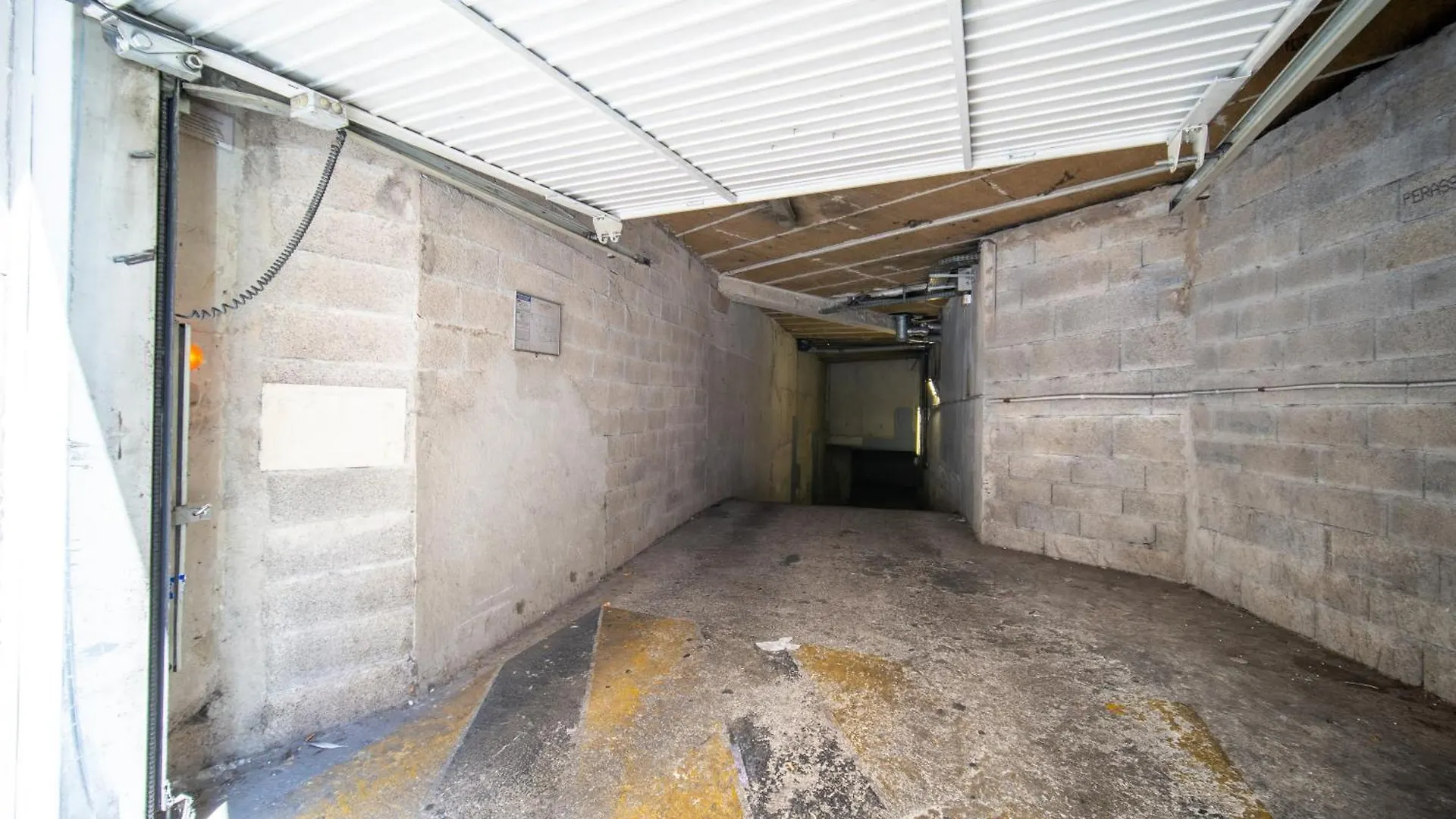 Apartment Appartement Tout Equipe Parking A 6Min De La Gare St Charles Marseille France