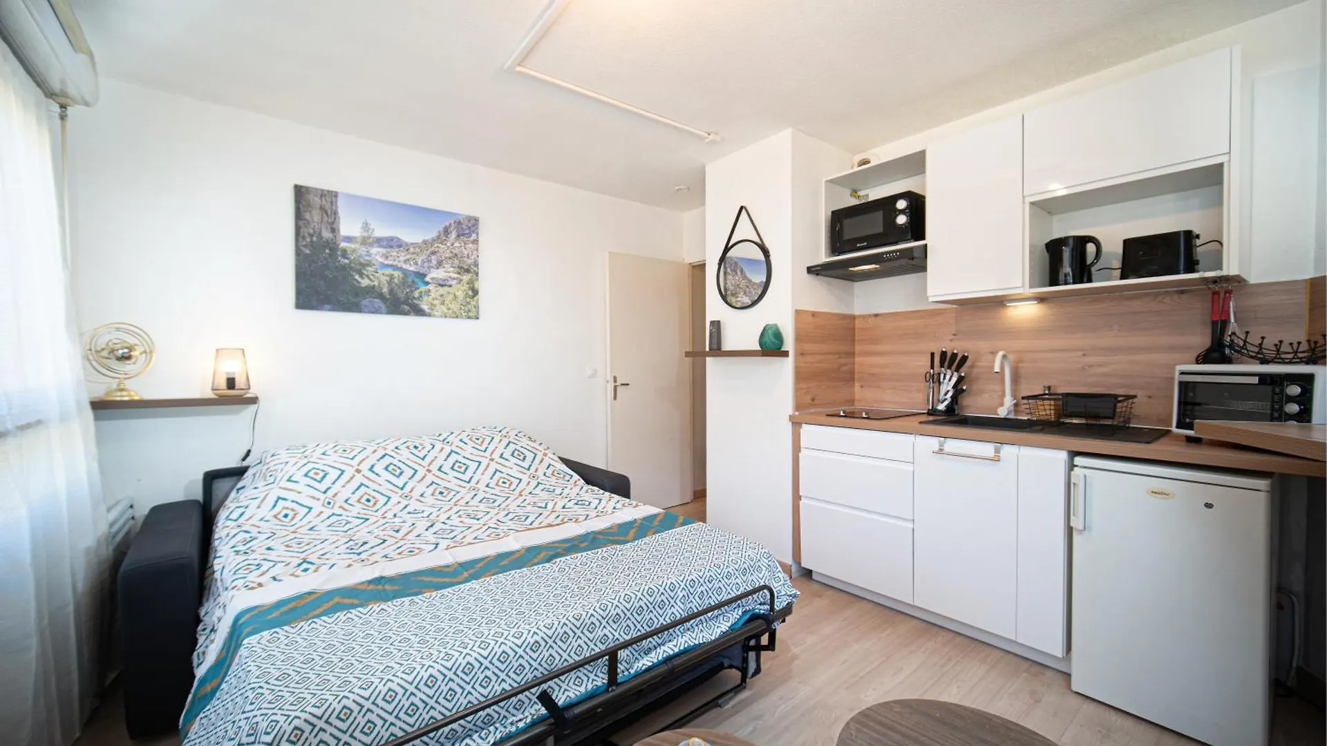Appartement Tout Equipe Parking A 6Min De La Gare St Charles Marseille